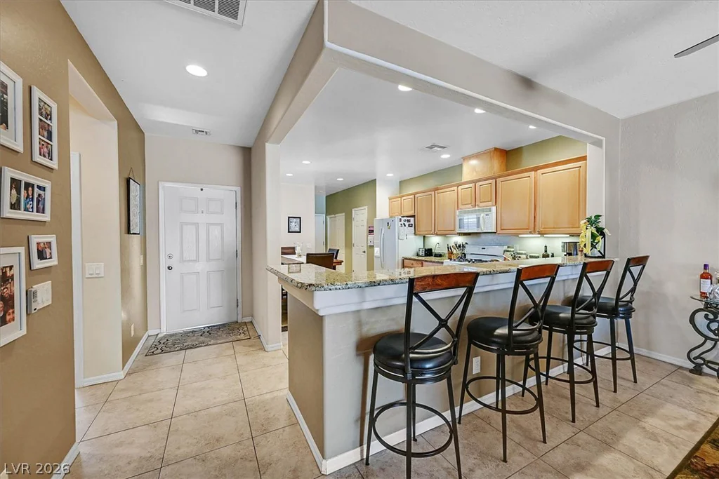 8932 Regatta Bay, Las Vegas, NV 89131