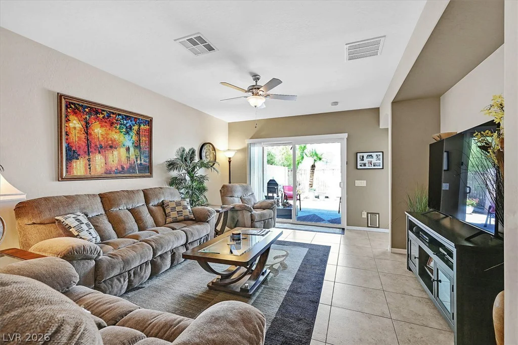 8932 Regatta Bay, Las Vegas, NV 89131