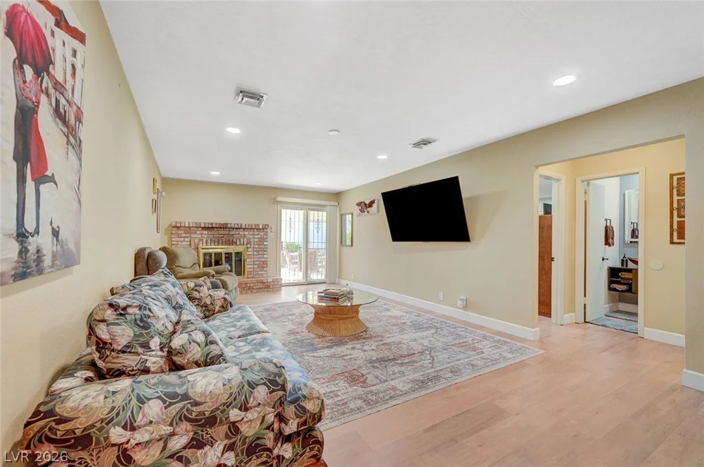 3645 Monte Verde, Las Vegas, NV 89121