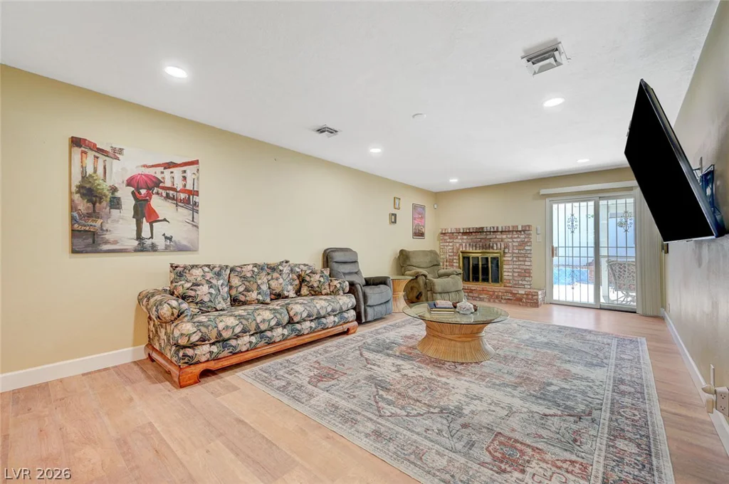 3645 Monte Verde, Las Vegas, NV 89121