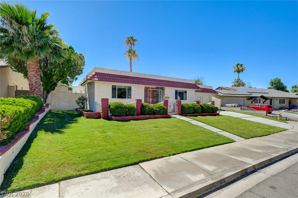 3645 Monte Verde, Las Vegas, NV 89121