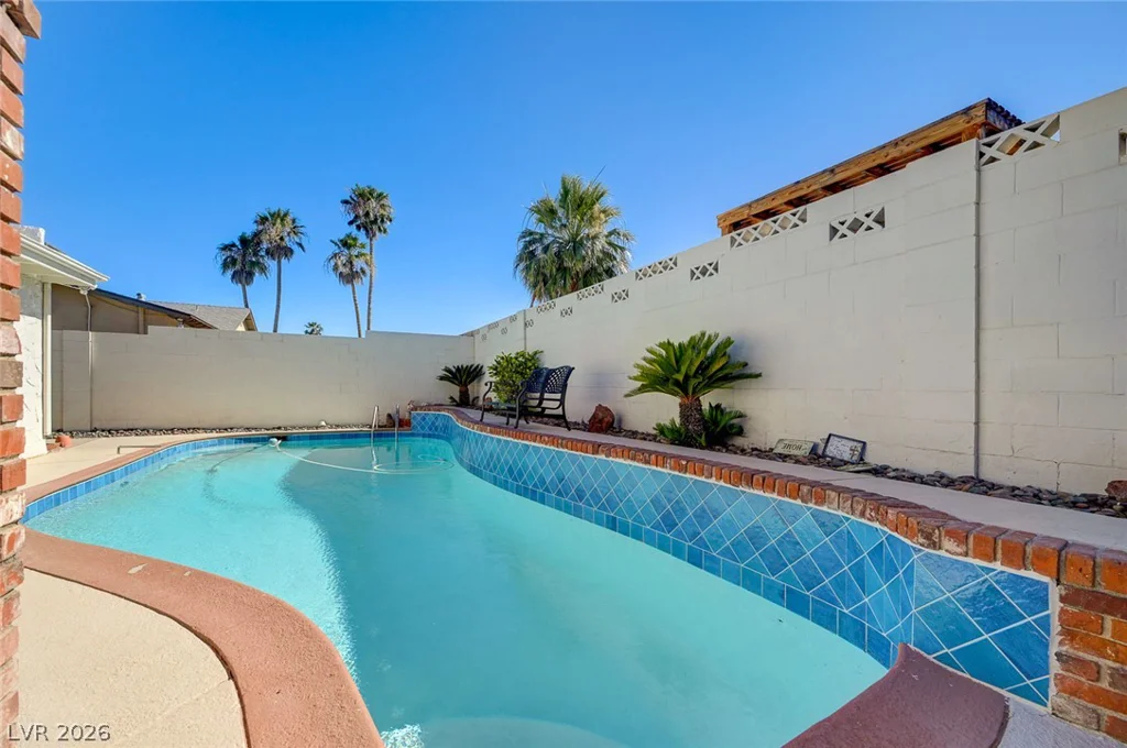 3645 Monte Verde, Las Vegas, NV 89121