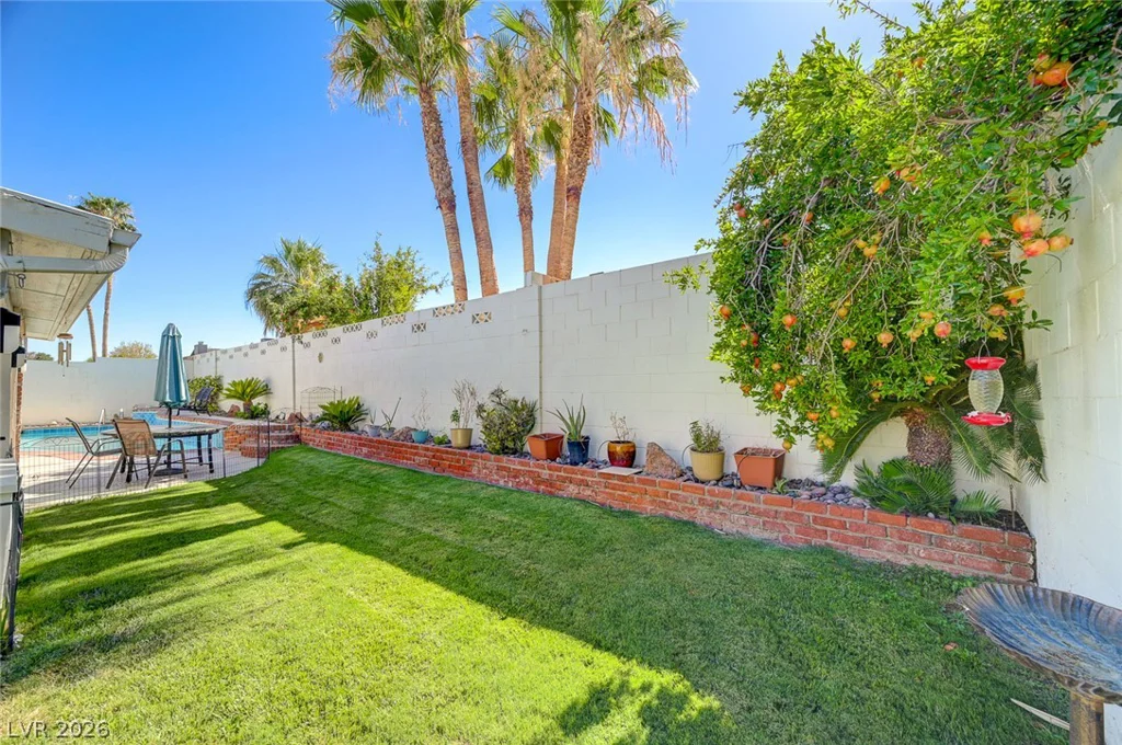 3645 Monte Verde, Las Vegas, NV 89121