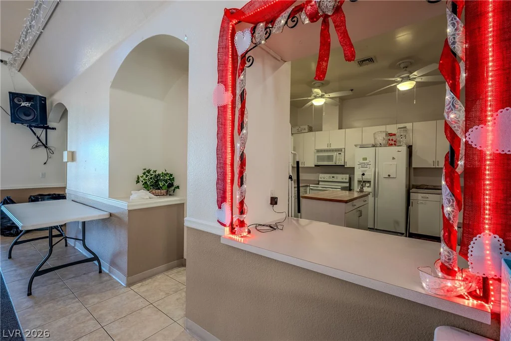 881 Montecito, Pahrump, NV 89048
