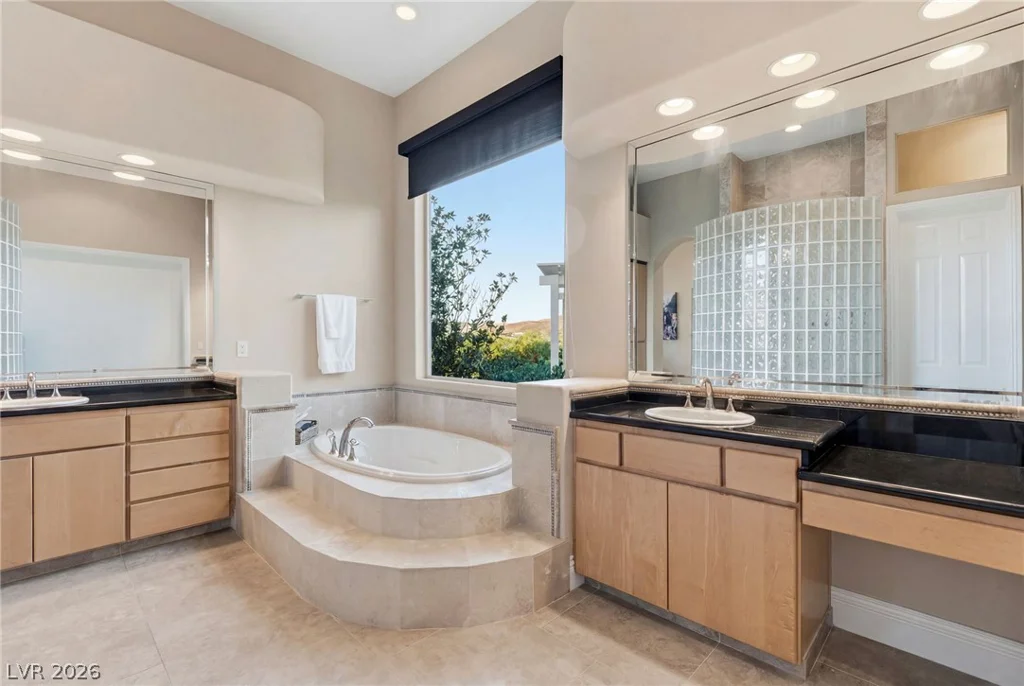6 Brookridge, Henderson, NV 89052