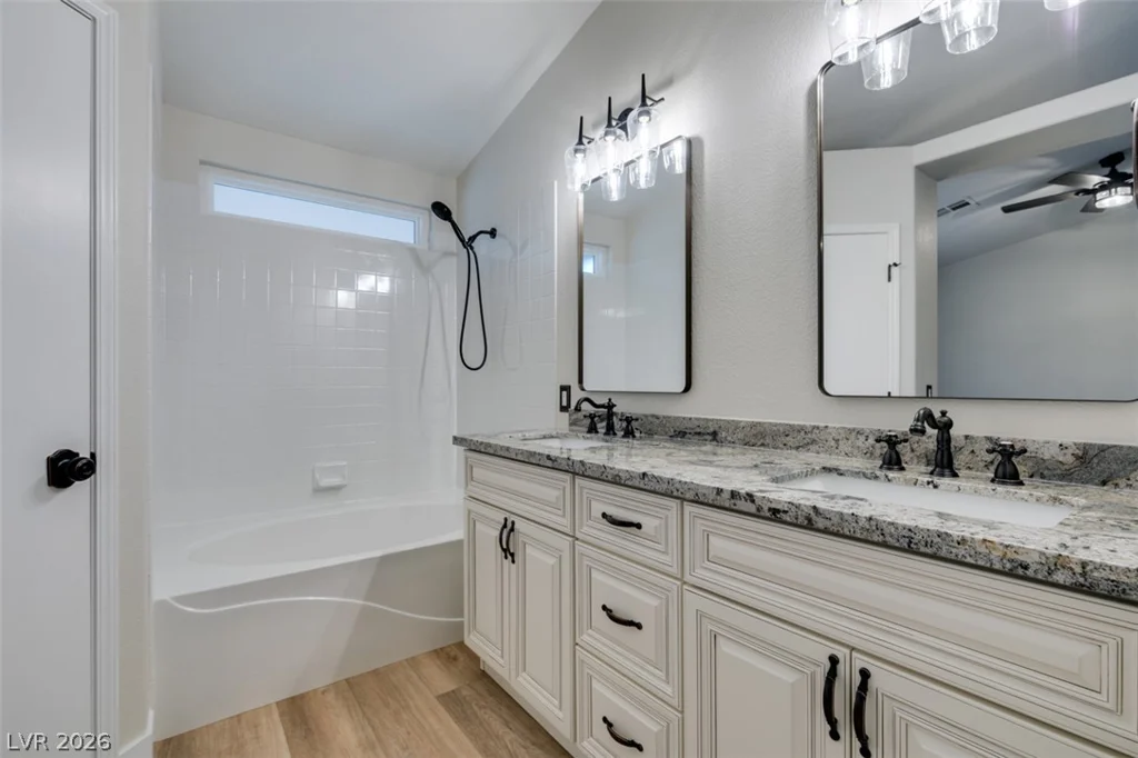 889 Cozy Valley, Henderson, NV 89015