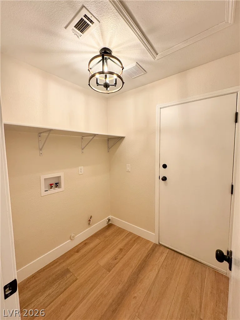 889 Cozy Valley, Henderson, NV 89015