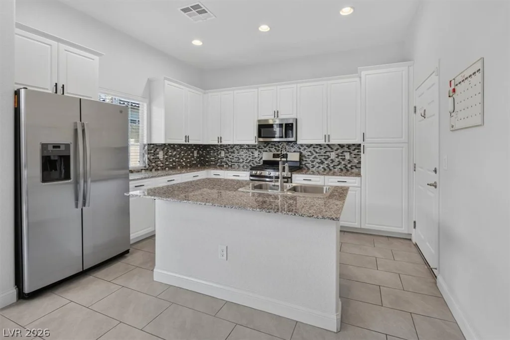 132 Denette, North Las Vegas, NV 89031