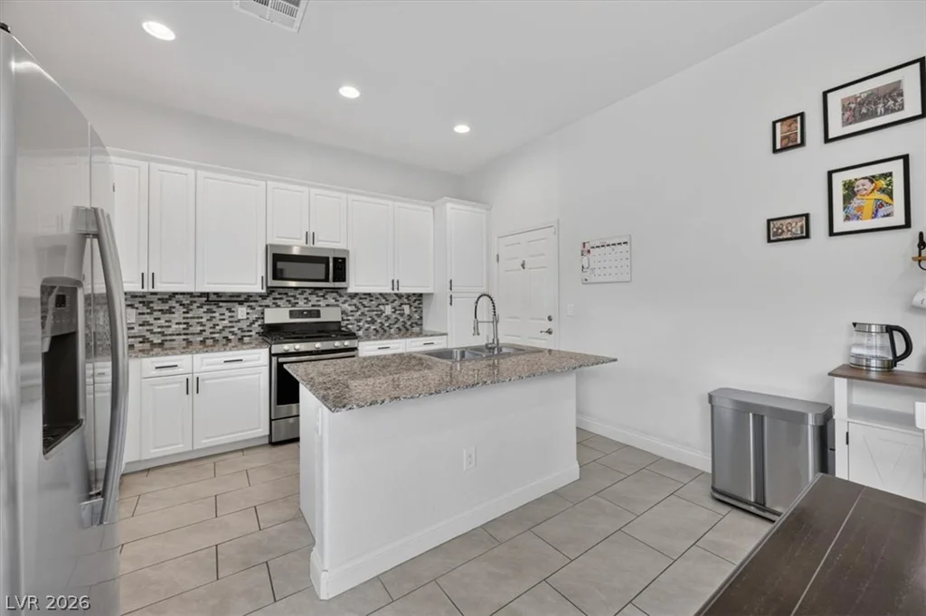 132 Denette, North Las Vegas, NV 89031