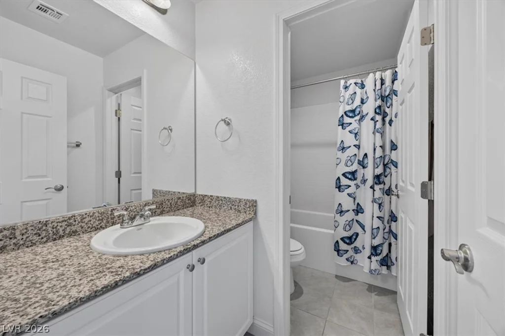 132 Denette, North Las Vegas, NV 89031