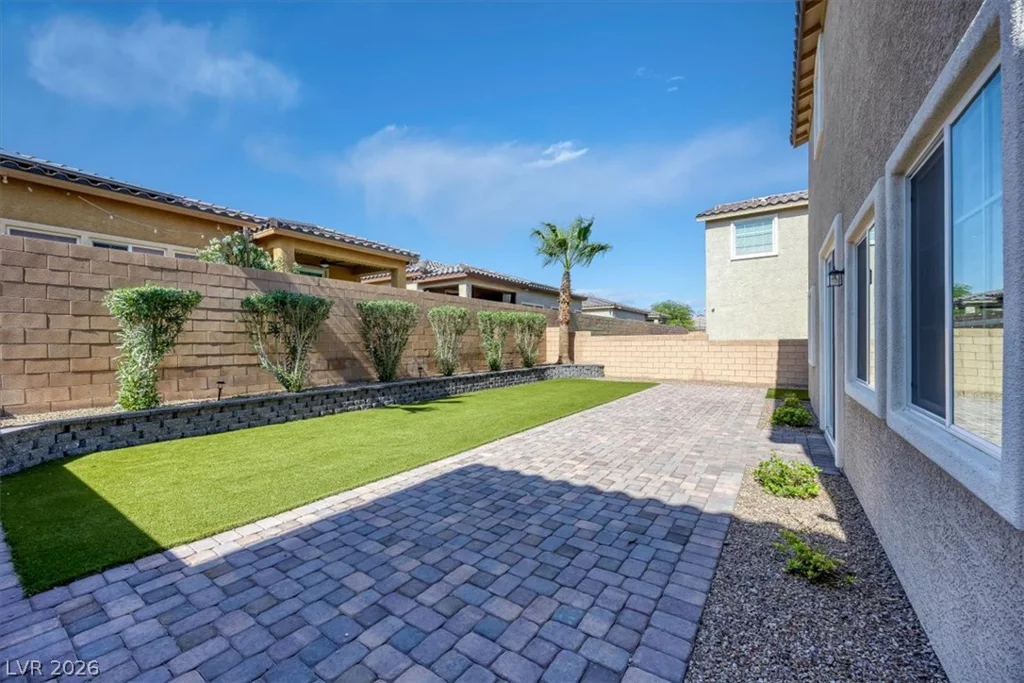 132 Denette, North Las Vegas, NV 89031
