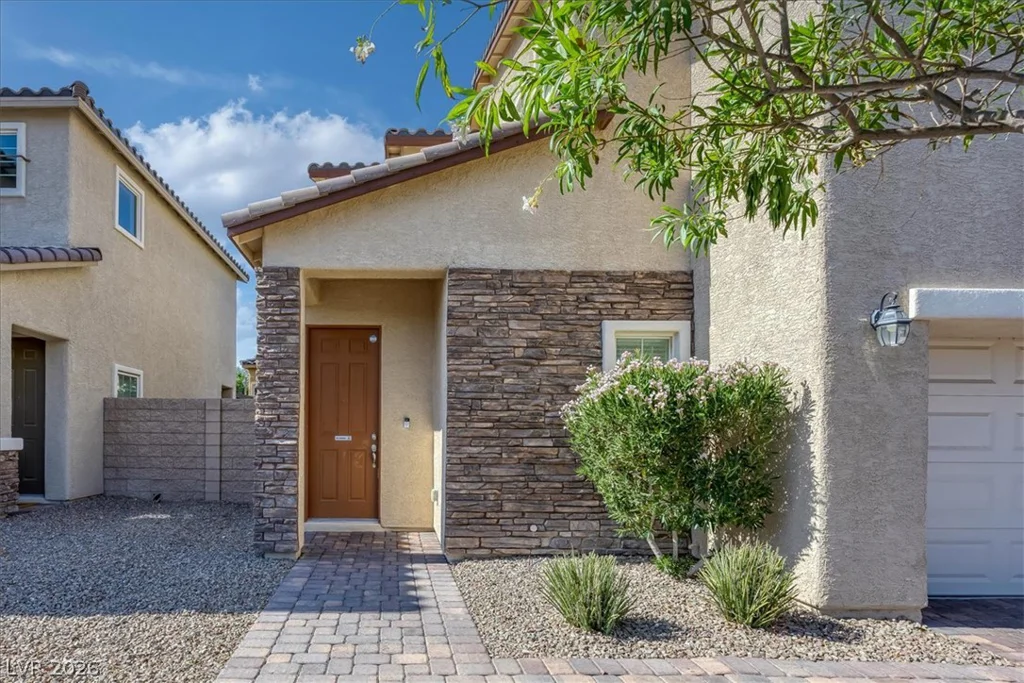 132 Denette, North Las Vegas, NV 89031