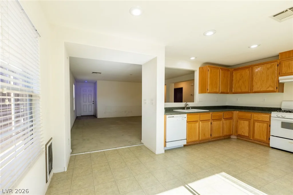 11242 Fort Verde, Las Vegas, NV 89179