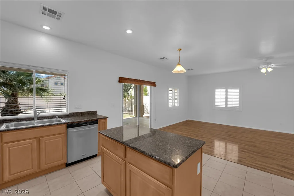 3325 Carolina Moon, North Las Vegas, NV 89081