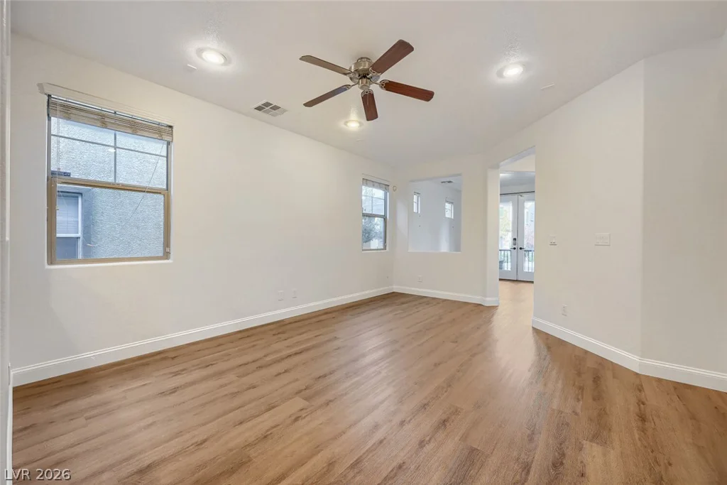 10464 Bay Ginger, Las Vegas, NV 89135