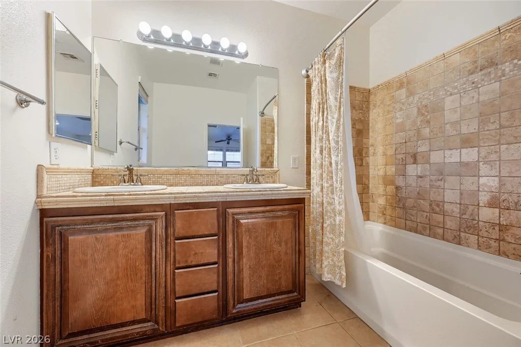 10464 Bay Ginger, Las Vegas, NV 89135