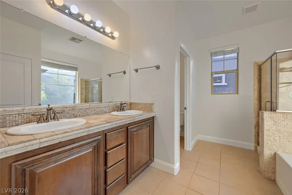 10464 Bay Ginger, Las Vegas, NV 89135