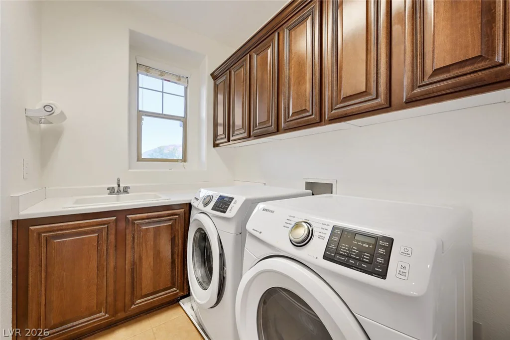 10464 Bay Ginger, Las Vegas, NV 89135