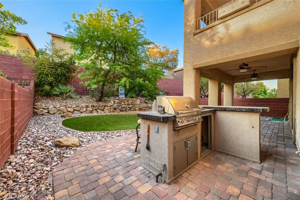 10464 Bay Ginger, Las Vegas, NV 89135