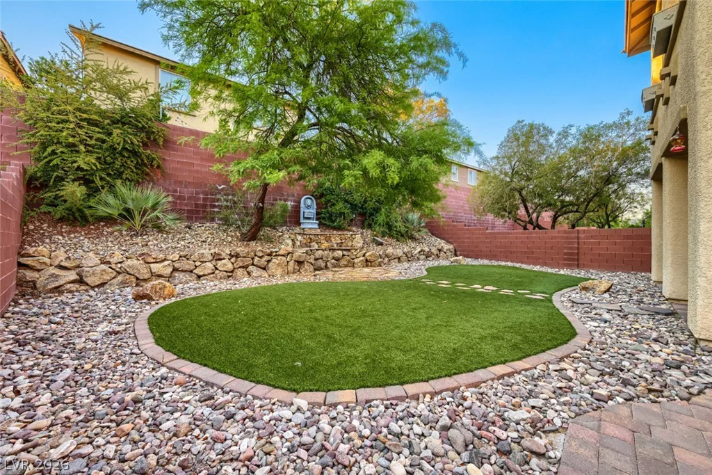 10464 Bay Ginger, Las Vegas, NV 89135