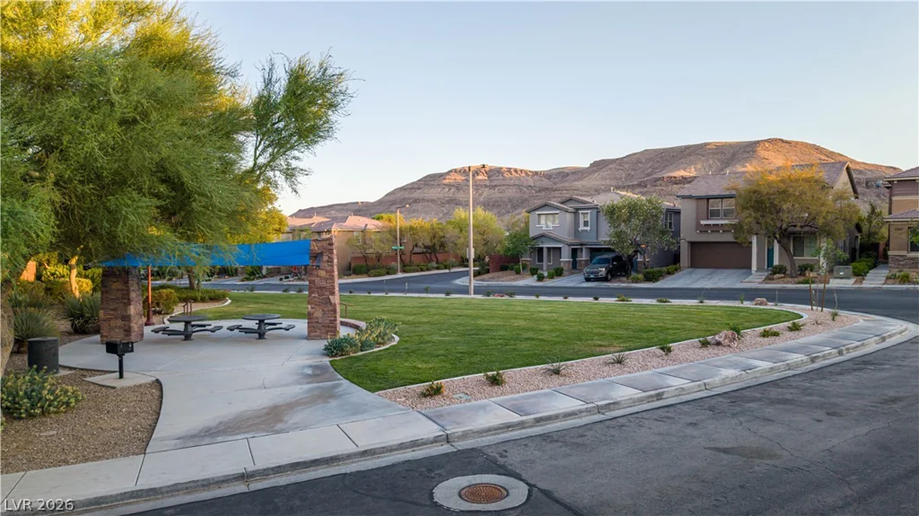 10464 Bay Ginger, Las Vegas, NV 89135