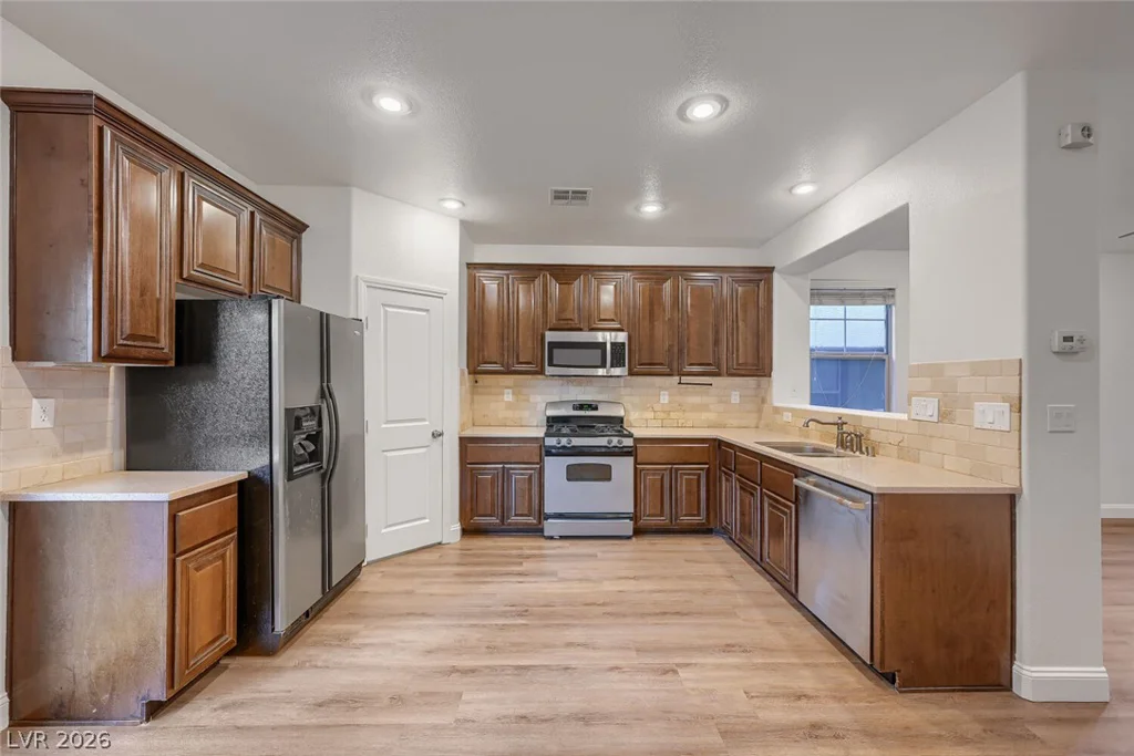 10464 Bay Ginger, Las Vegas, NV 89135