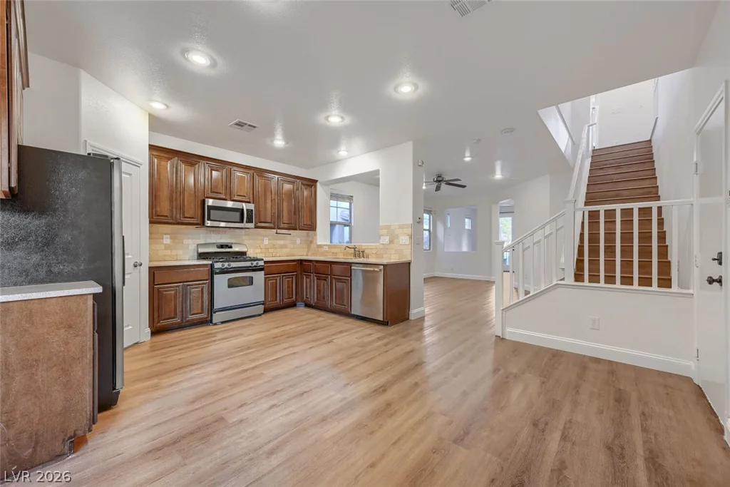 10464 Bay Ginger, Las Vegas, NV 89135