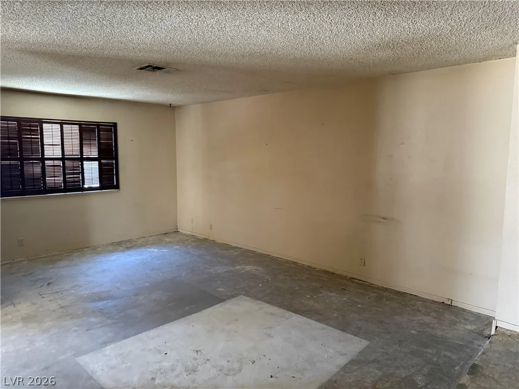 1712 Rockcrest, Las Vegas, NV 89108