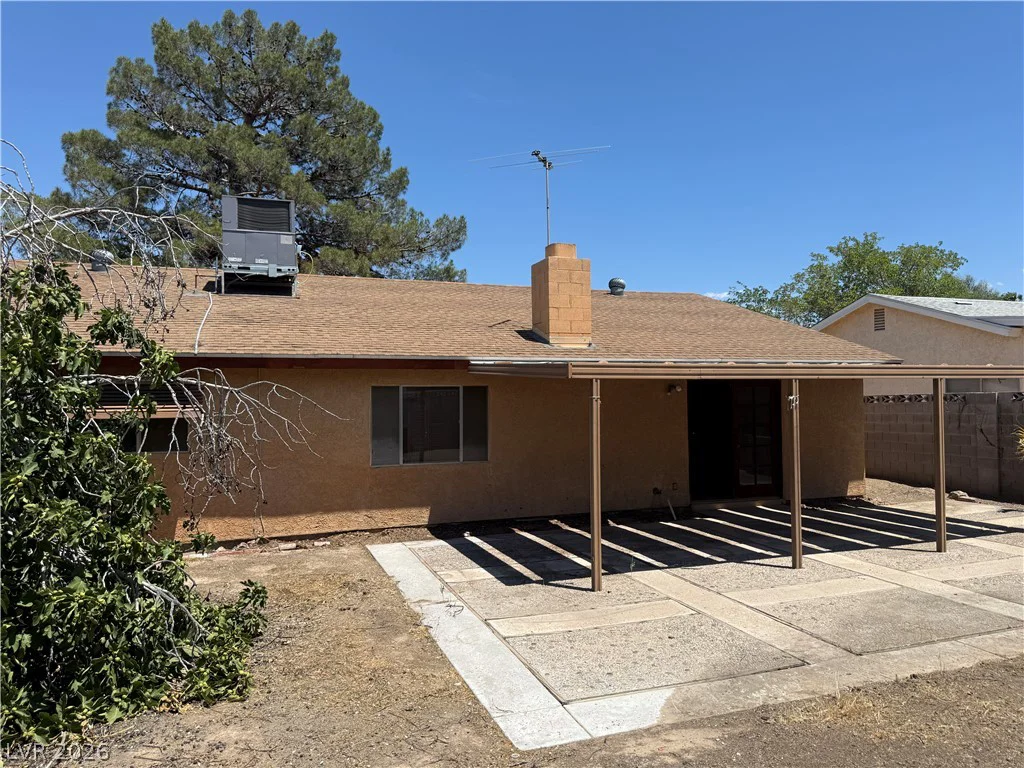 1712 Rockcrest, Las Vegas, NV 89108