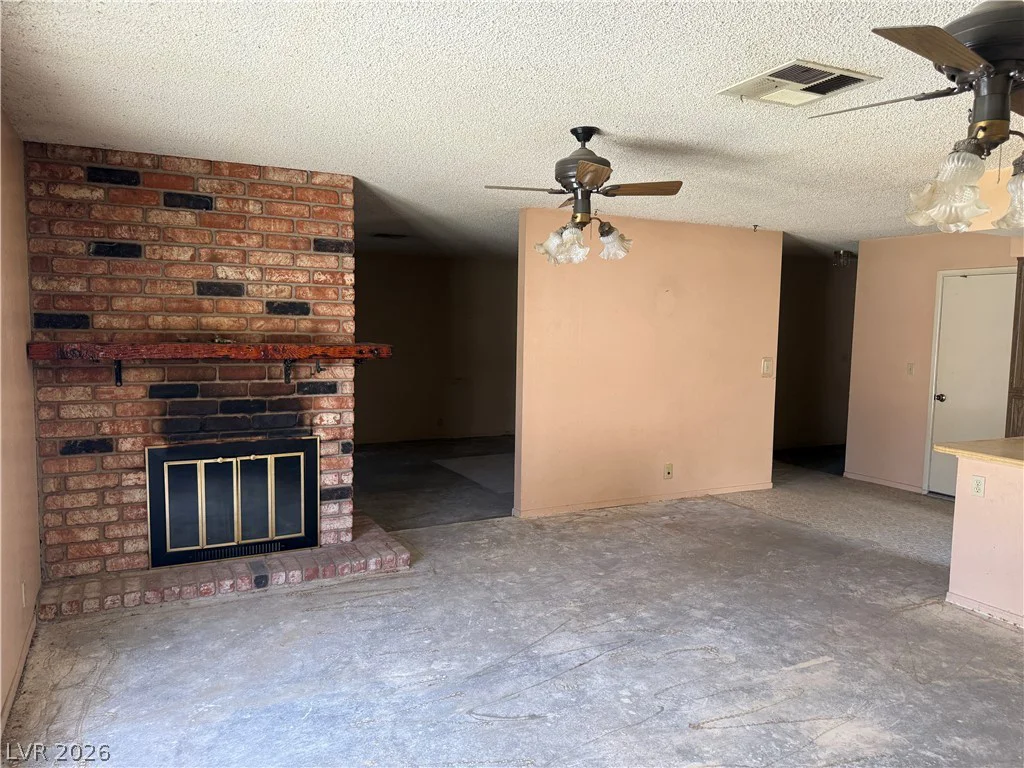 1712 Rockcrest, Las Vegas, NV 89108