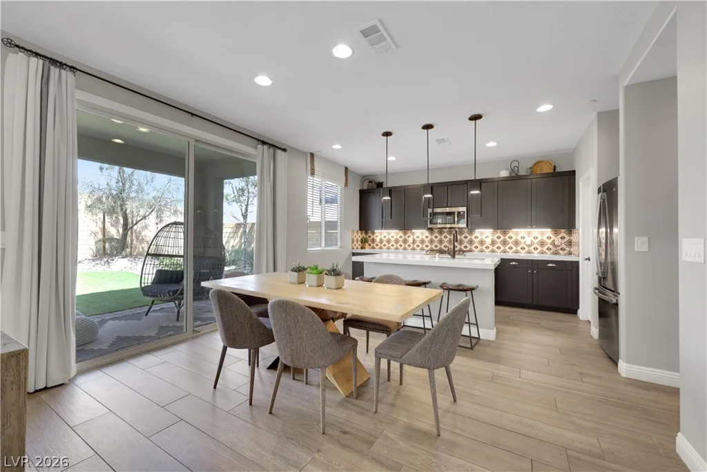 8853 Highland Skye, Las Vegas, NV 89166