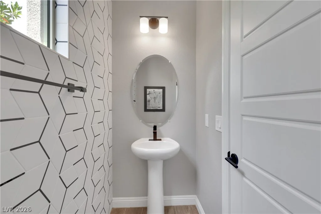 8853 Highland Skye, Las Vegas, NV 89166