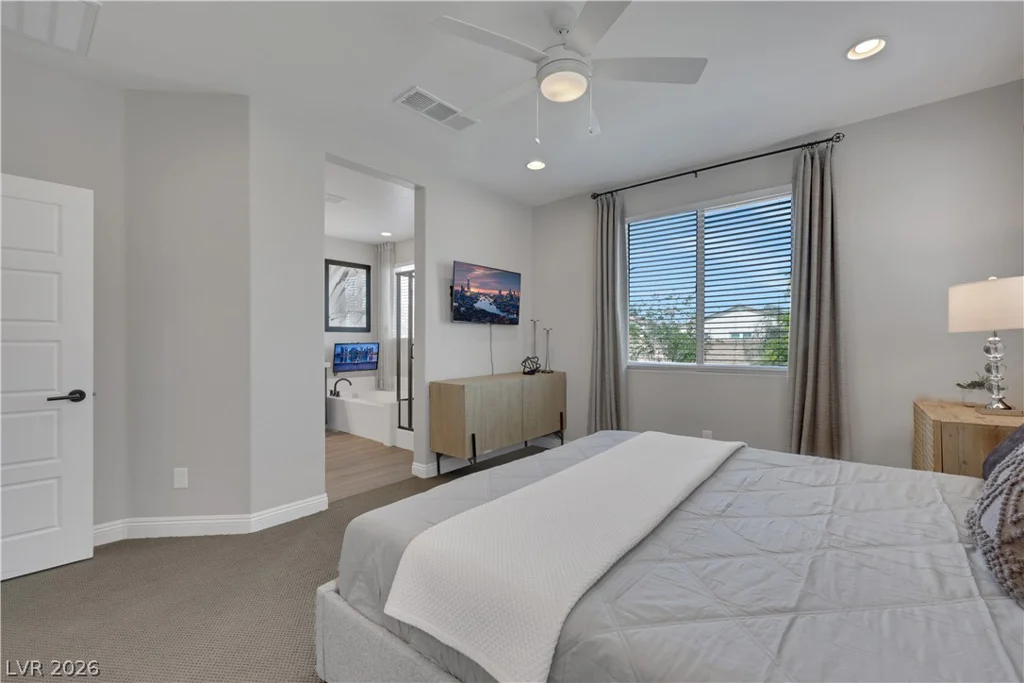 8853 Highland Skye, Las Vegas, NV 89166