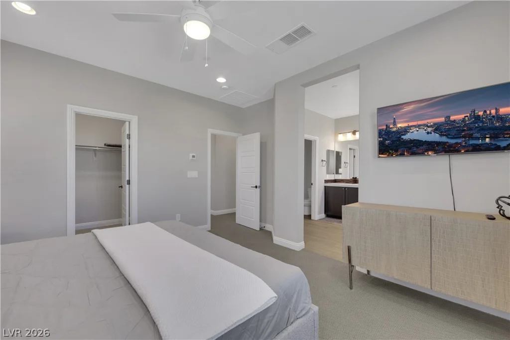 8853 Highland Skye, Las Vegas, NV 89166