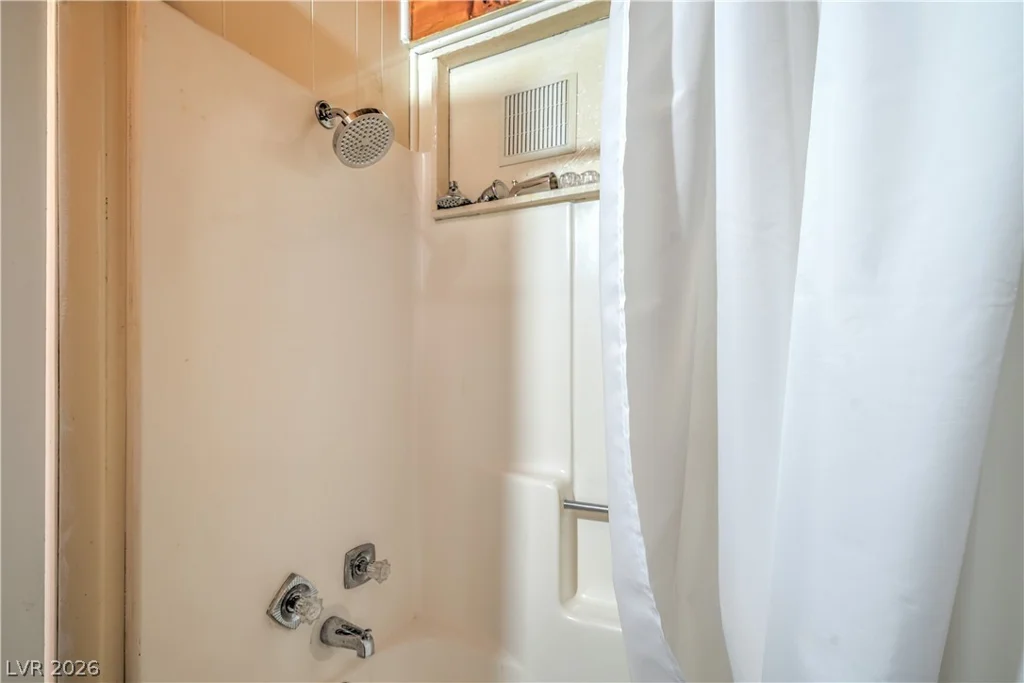 710 Cooper, Overton, NV 89040