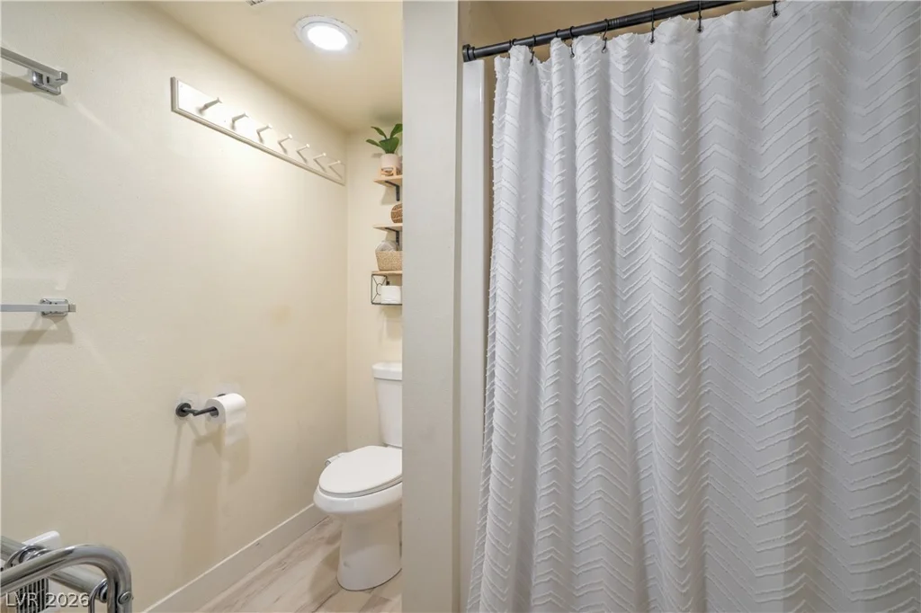 710 Cooper, Overton, NV 89040