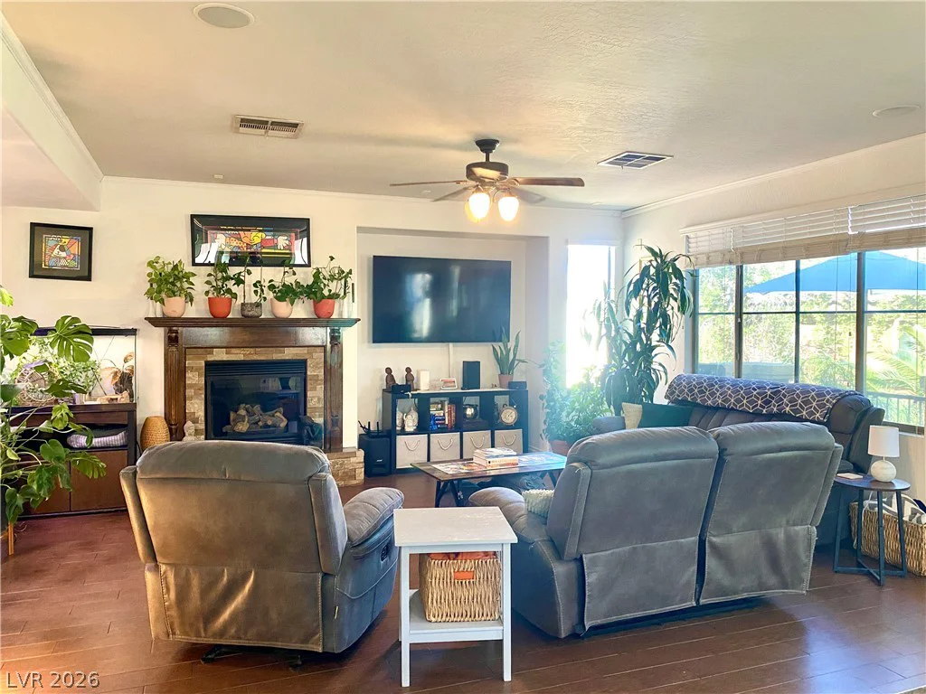 5944 Gold Horizon, North Las Vegas, NV 89031