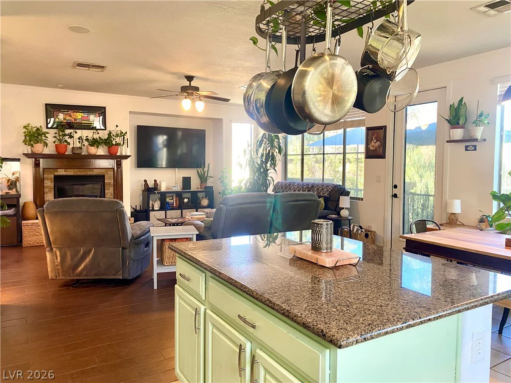 5944 Gold Horizon, North Las Vegas, NV 89031