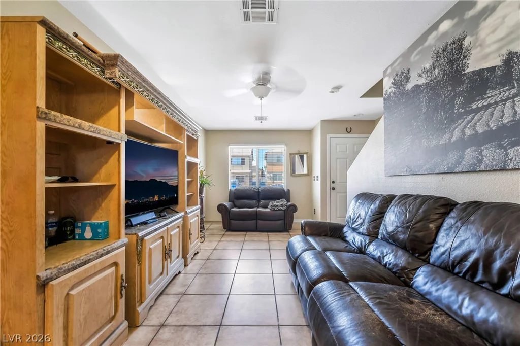 5292 Floralita, Las Vegas, NV 89122