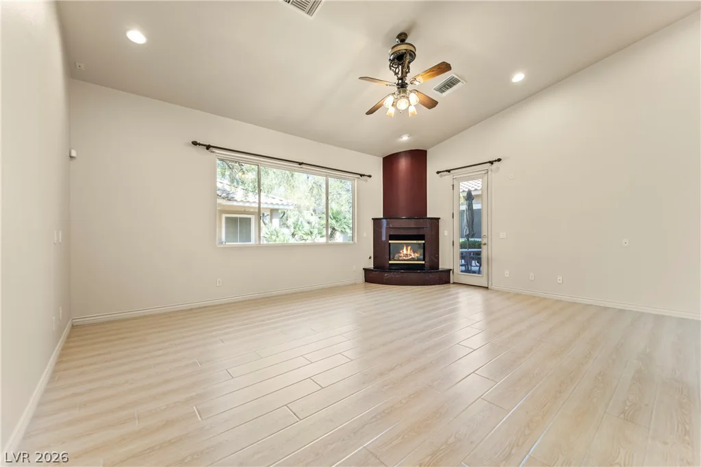 3894 Tropical Vine, Las Vegas, NV 89147