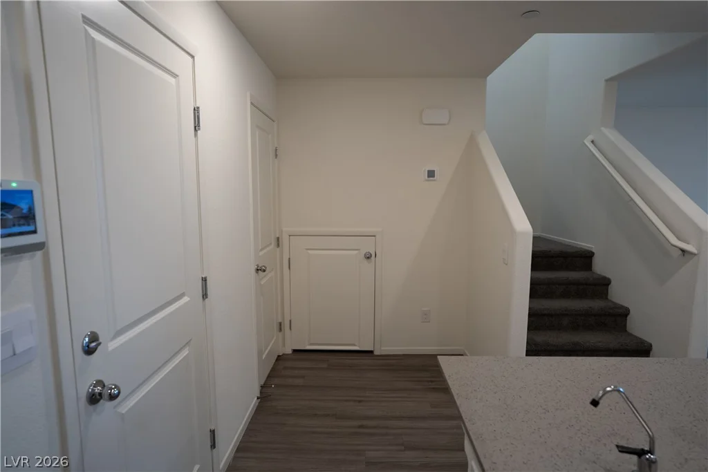 9918 Daffodil Hills, Las Vegas, NV 89141