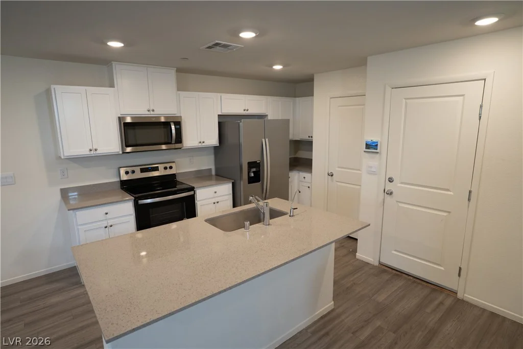 9918 Daffodil Hills, Las Vegas, NV 89141