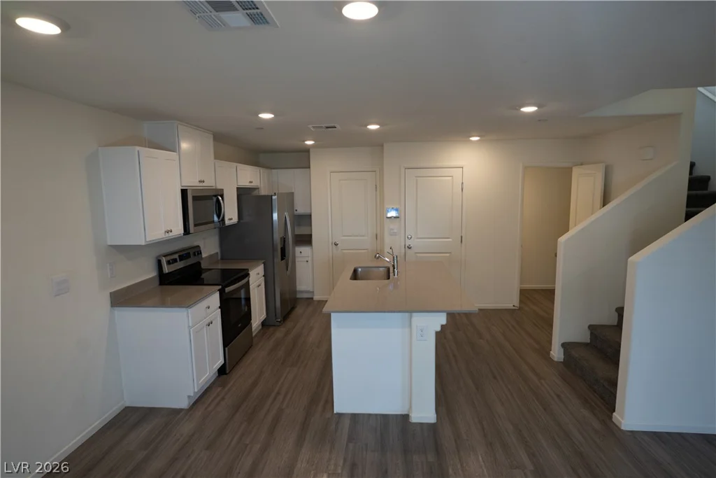 9918 Daffodil Hills, Las Vegas, NV 89141