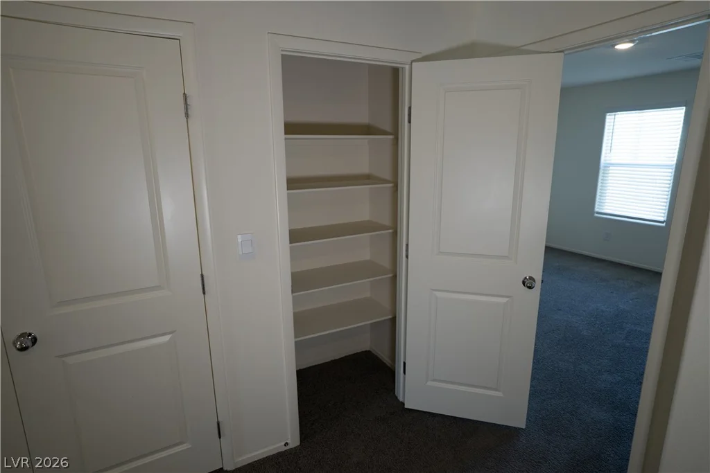 9918 Daffodil Hills, Las Vegas, NV 89141
