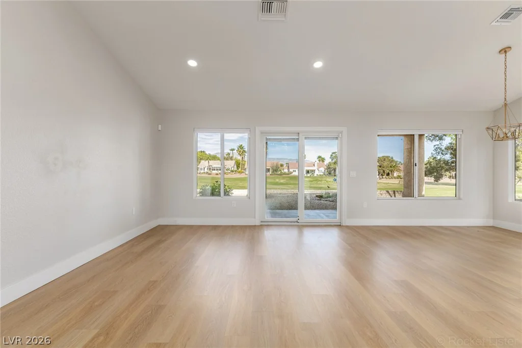 2537 Showcase, Las Vegas, NV 89134
