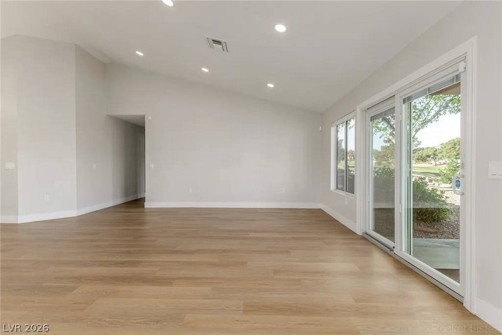 2537 Showcase, Las Vegas, NV 89134