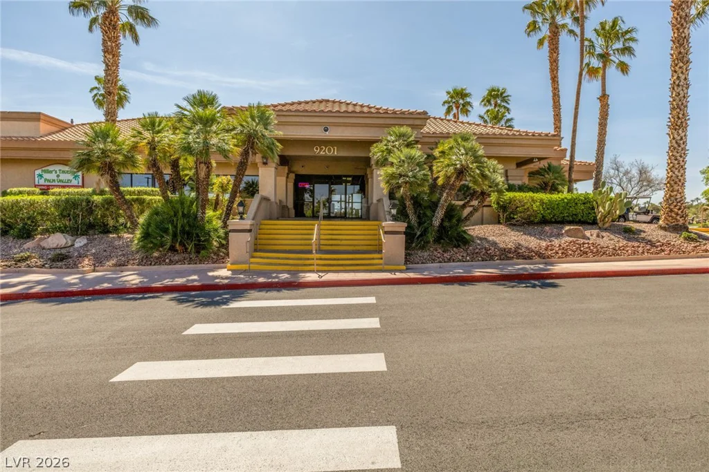 2537 Showcase, Las Vegas, NV 89134
