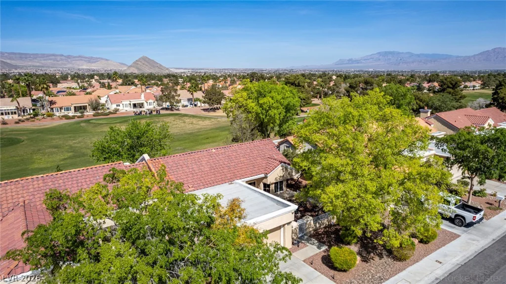 2537 Showcase, Las Vegas, NV 89134