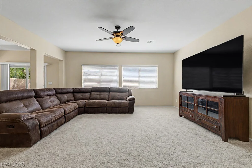 1509 Eagles Pass, Las Vegas, NV 89084