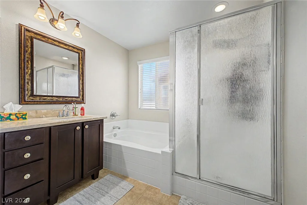 1509 Eagles Pass, Las Vegas, NV 89084